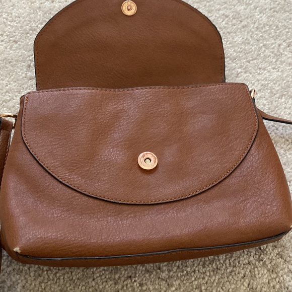 Lauren Conrad Brown / Tan Mini Crossover Purse - Picture 3 of 7